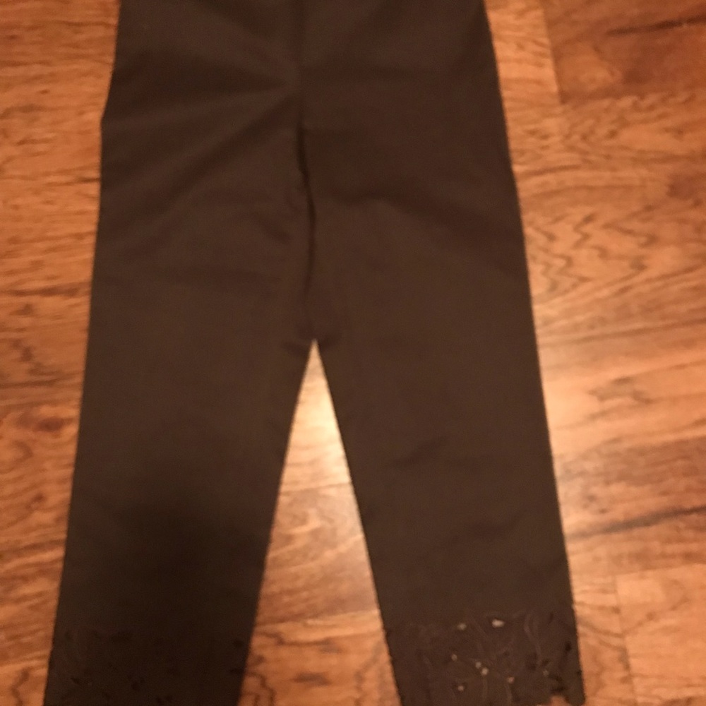 Brown cropped slacks